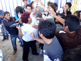 alumnos-usp-pelean-con-docente